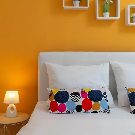 Zrinka - Last Season Ever! Rogoznica (Sibenik-Knin)