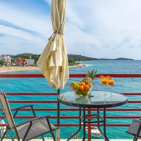 Zrinka - Last Season Ever! 아파트 *