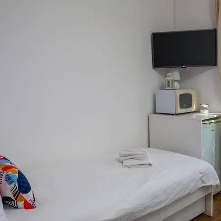 Zrinka - Last Season Ever! アパート *