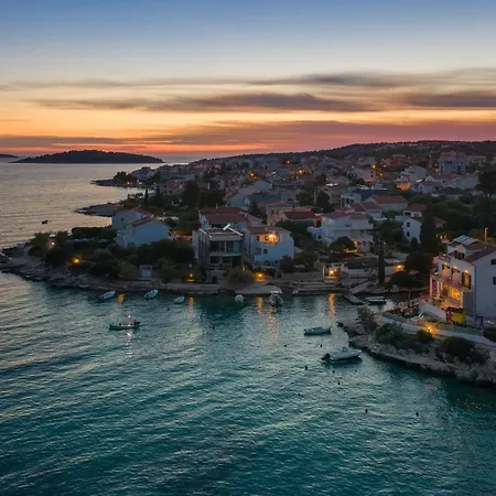 Zrinka - Last Season Ever! Apartment Rogoznica (Sibenik-Knin)