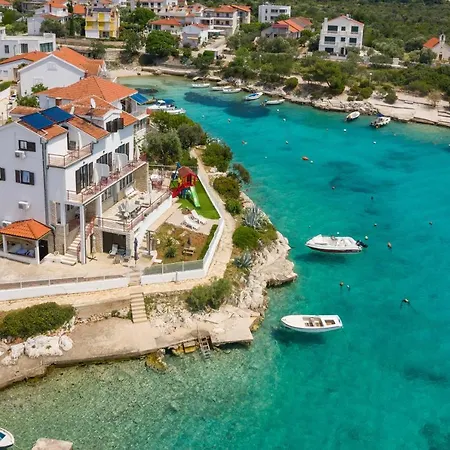 Zrinka - Last Season Ever! *