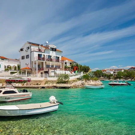 Zrinka - Last Season Ever! * Rogoznica (Sibenik-Knin)
