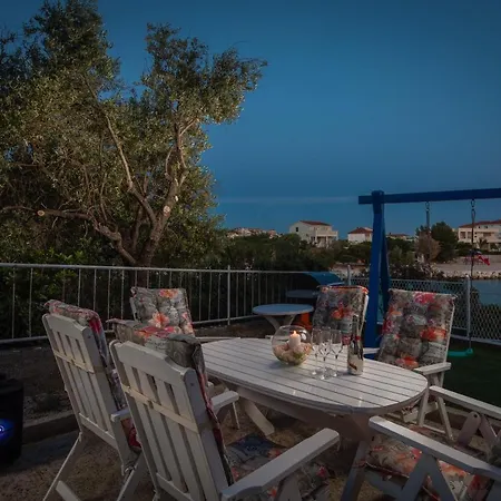 Zrinka - Last Season Ever! Apartment Rogoznica (Sibenik-Knin)