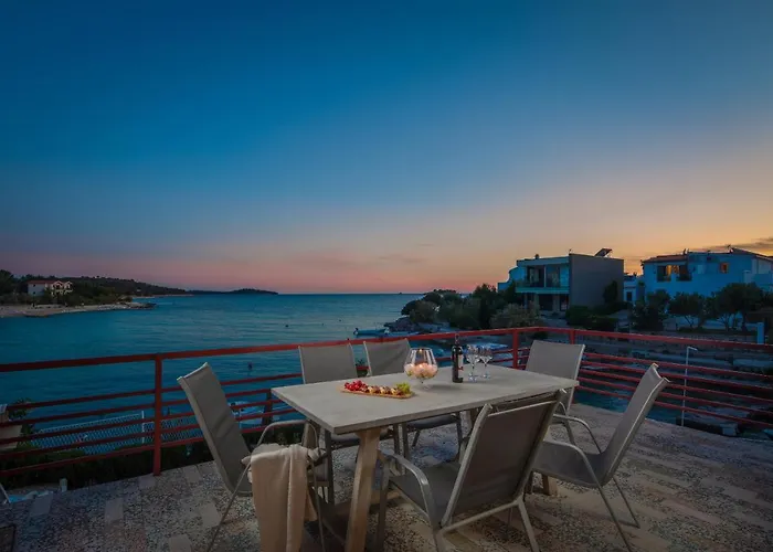 Apartment Zrinka - Last Season Ever! Rogoznica (Sibenik-Knin)