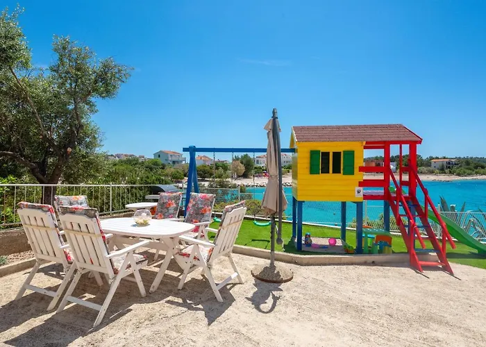 Zrinka - Last Season Ever! Apartman *