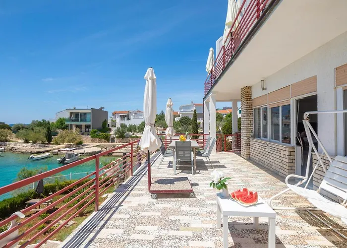 Zrinka - Last Season Ever! Apartment Rogoznica (Sibenik-Knin)