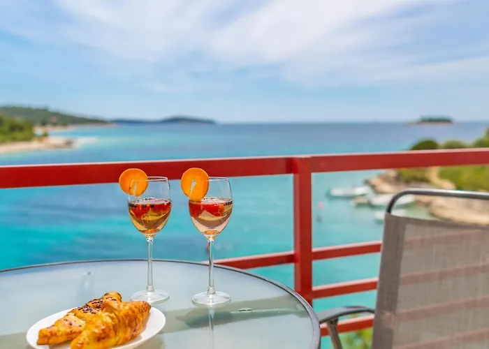 Daire Zrinka - Last Season Ever! Rogoznica (Sibenik-Knin)