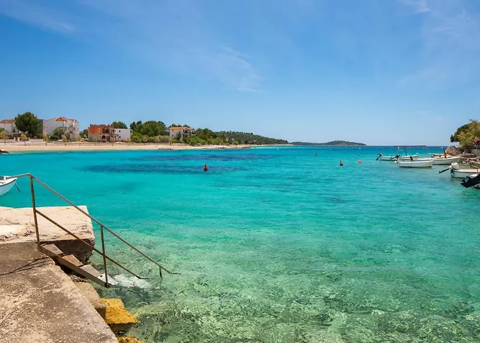 Zrinka - Last Season Ever! Apartment